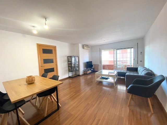 Sala d'estar de Pis en venda en Premià de Mar amb Aire condicionat, Calefacció i Parquet