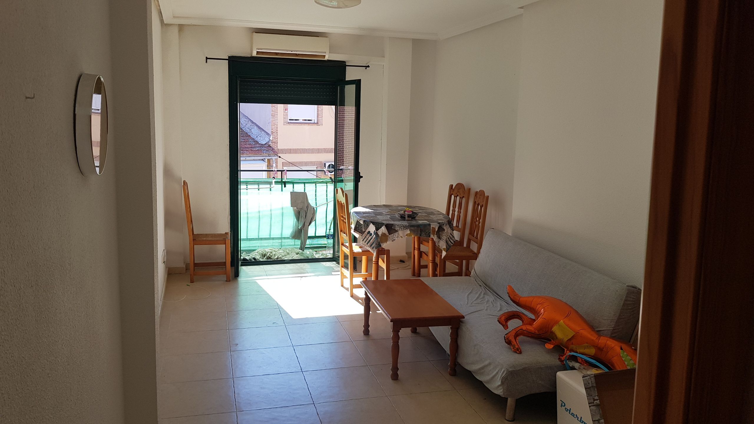 Living room of Flat for sale in Illescas  with Air Conditioner, Heating and Balcony