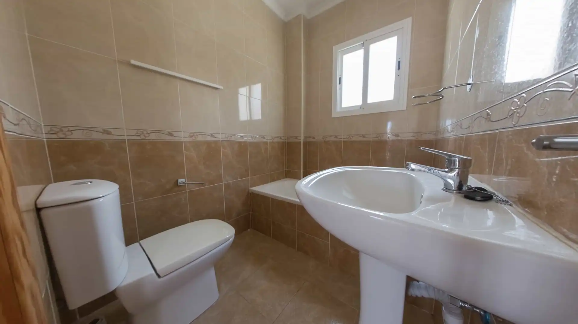 Baño de Casa o chalet en venta en Torrox con Aire acondicionado, Trastero y Balcón