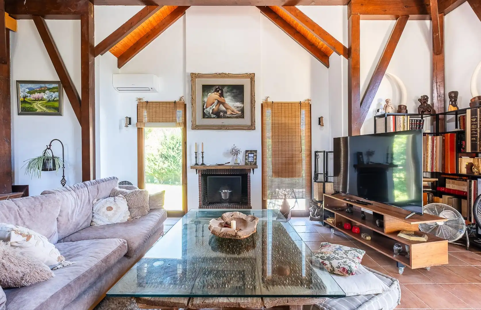 Sala d'estar de Casa o xalet en venda en Guadarrama amb Aire condicionat, Calefacció i Jardí privat