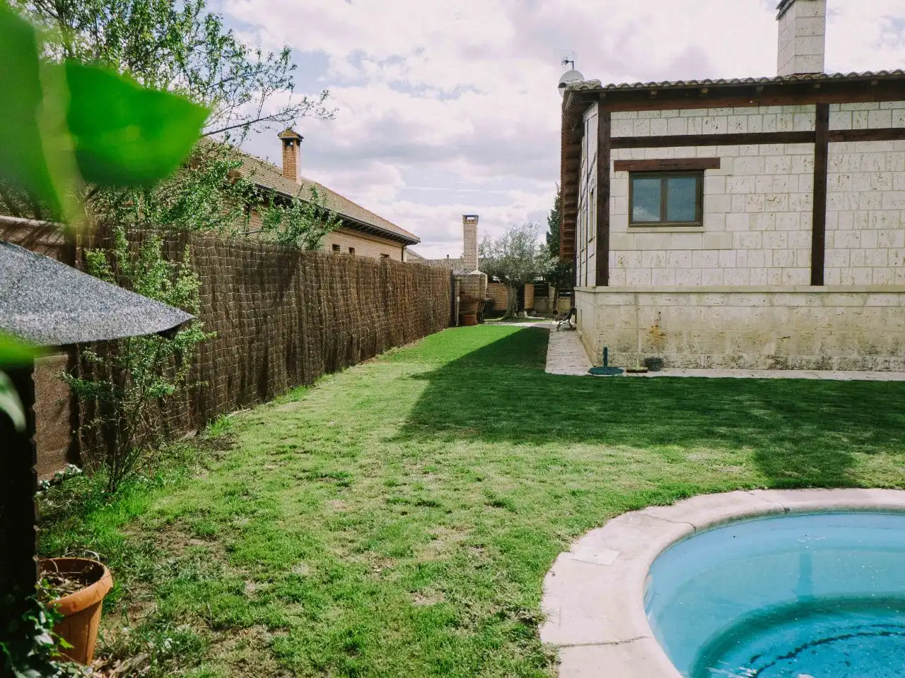 Garden of Houses for sale in Husillos , Palencia