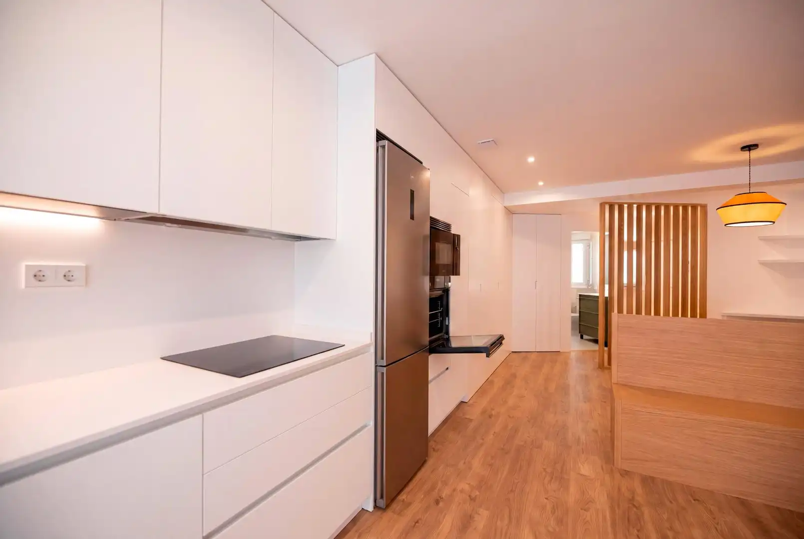 Cocina de Estudio de alquiler en Madrid con Aire acondicionado y Calefacción