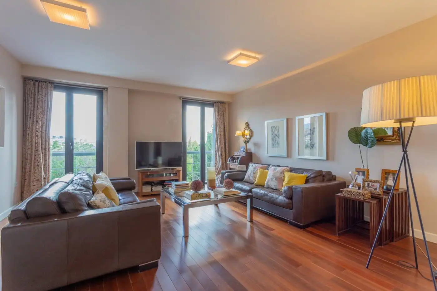 Sala de estar de Casa o chalet en venta en Granada con Aire acondicionado, Calefacción y Terraza