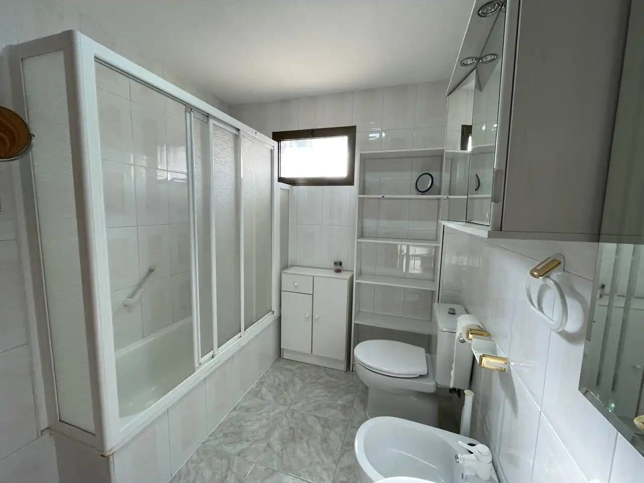 Bathroom of Duplexes for sale in La Manga del Mar Menor  with Air Conditioner, Terrace and Swimming Pool