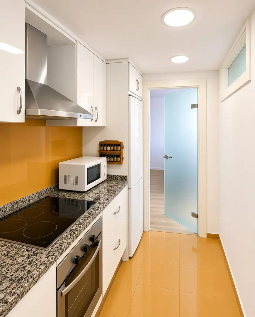 Apartamento con ascensor en venta en Torreguadiaro - San Diego, imagen 13
