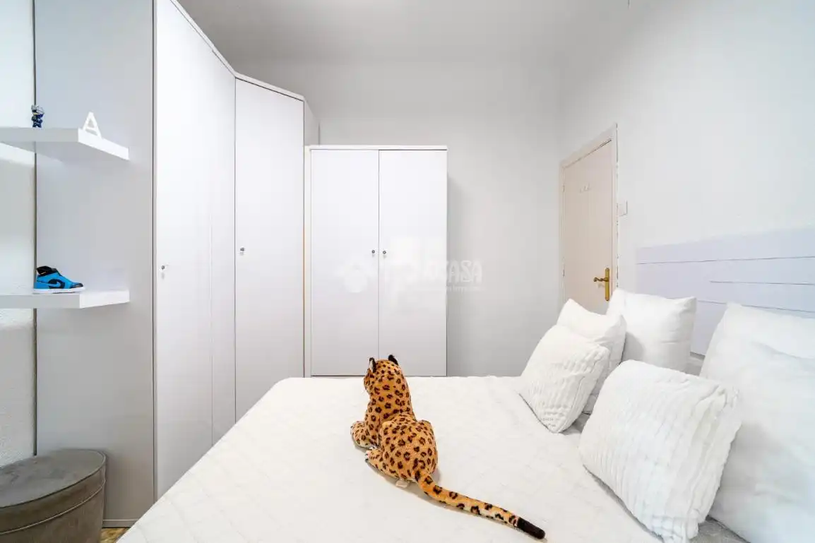 Habitación de Piso en venta en Granada