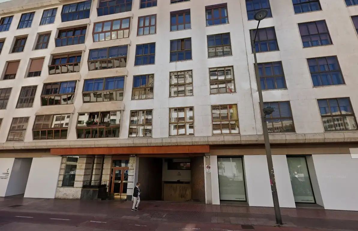 Exterior view of Garage for sale in Burgos