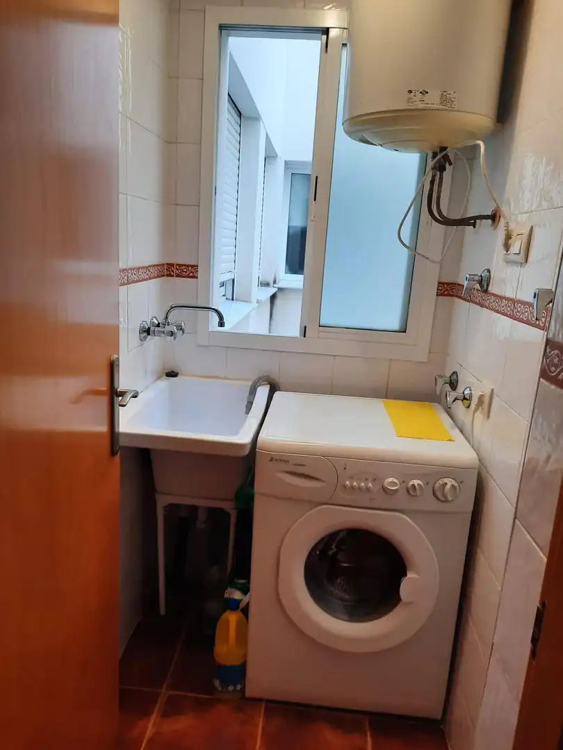 Küche von Wohnung zum Verkauf in Cuevas del Almanzora mit Klimaanlage, Privatgarten und Möbliert