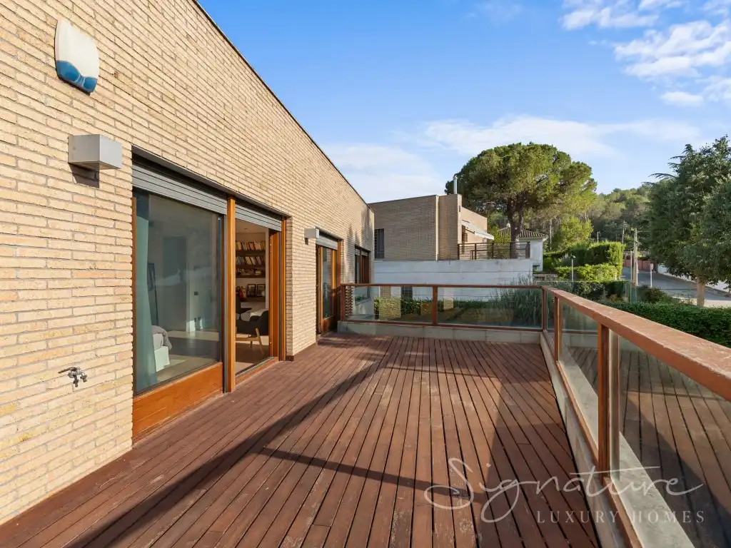 Terraza de Casa o chalet en venta en Sant Cugat del Vallès con Aire acondicionado, Jardín privado y Terraza