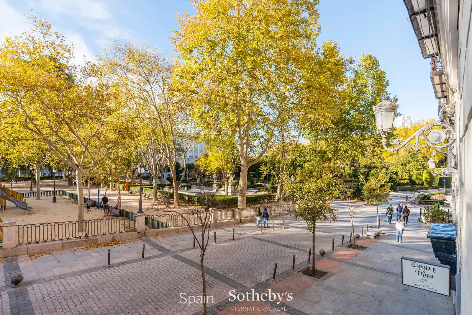 Apartments for sale in Calle de Lepanto, Palacio