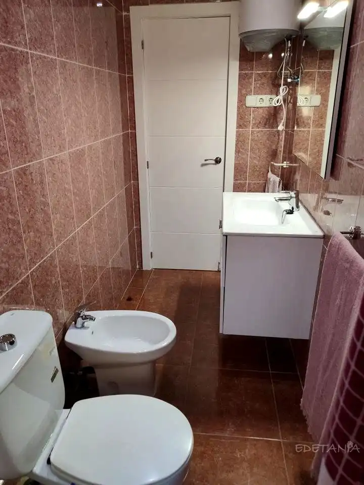 Baño de Planta baja de alquiler en Moncada con Aire acondicionado, Calefacción y Amueblado