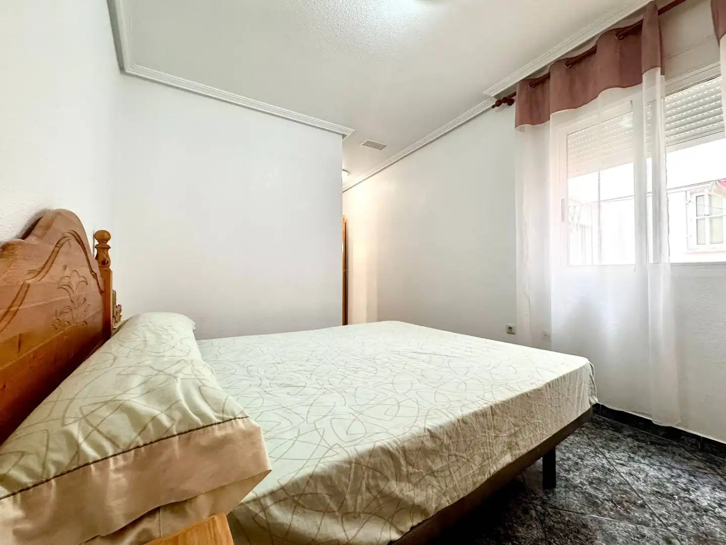 Habitación de Apartamento en venta en San Pedro del Pinatar con Aire acondicionado, Calefacción y Amueblado