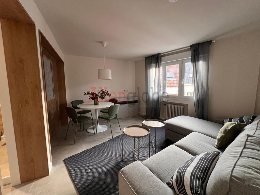 Pis de lloguer a Calle Río San Pedro, Salesas - Foncalada - Campoamor