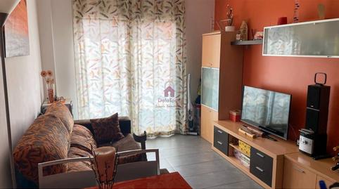 Foto 3 de Piso en venta en Ca n'Anglada, Barcelona