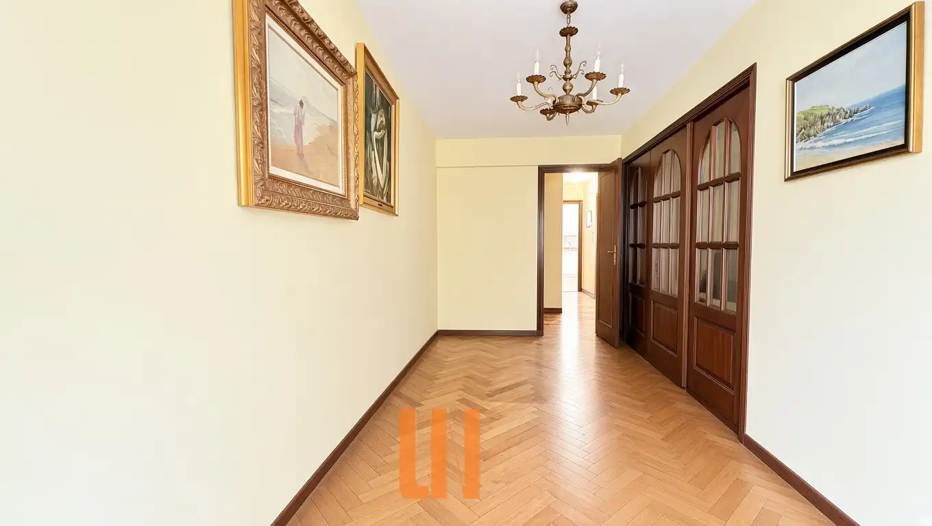 Piso en venta en Avenida Arteixo, 11, Someso - Matogrande