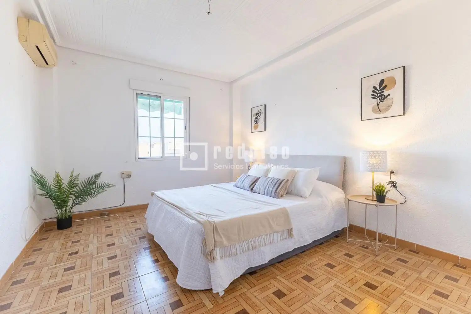 Habitación de Piso en venta en Valencia con Aire acondicionado, Calefacción y Terraza