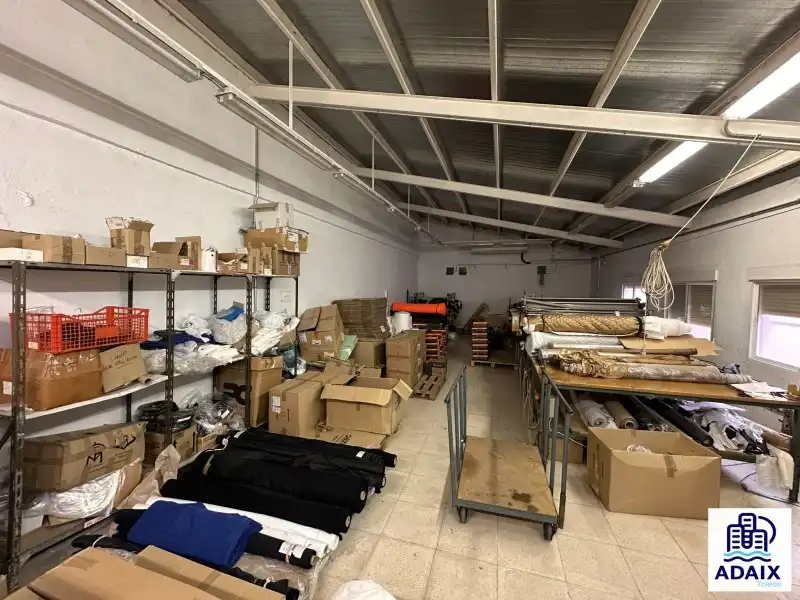 Nau industrial en venda a Consuegra