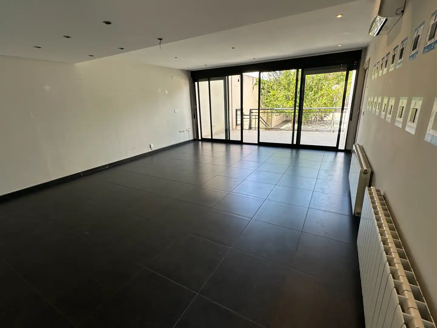 Casa o chalet en venta en Alicante / Alacant con Aire acondicionado, Jardín privado y Terraza