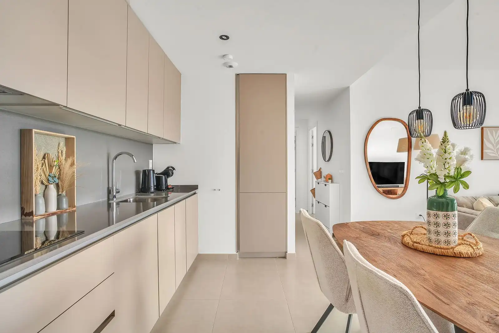 Cuina de Apartament en venda en Estepona amb Terrassa, Traster i Moblat