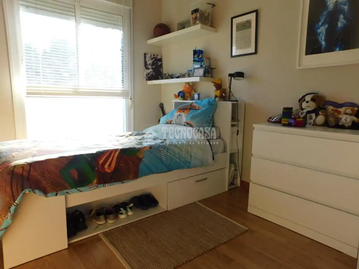Schlafzimmer von Einfamilien-Reihenhaus zum Verkauf in Villanueva de Gállego