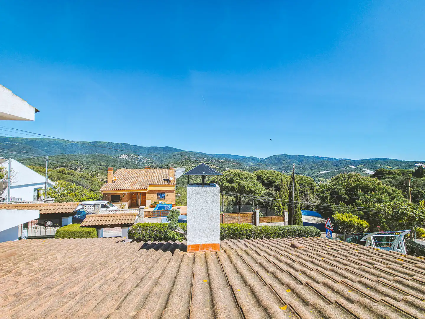 Außenansicht von Haus oder Chalet zum Verkauf in Sant Cebrià de Vallalta mit Heizung, Privatgarten und Terrasse