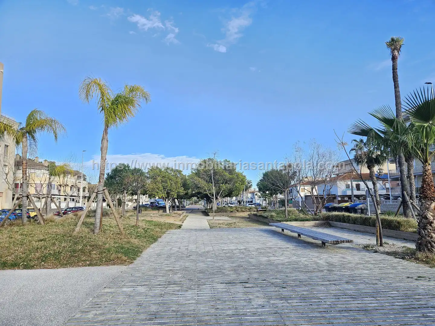 Vista exterior de Pis en venda en Santa Pola amb Terrassa i TV