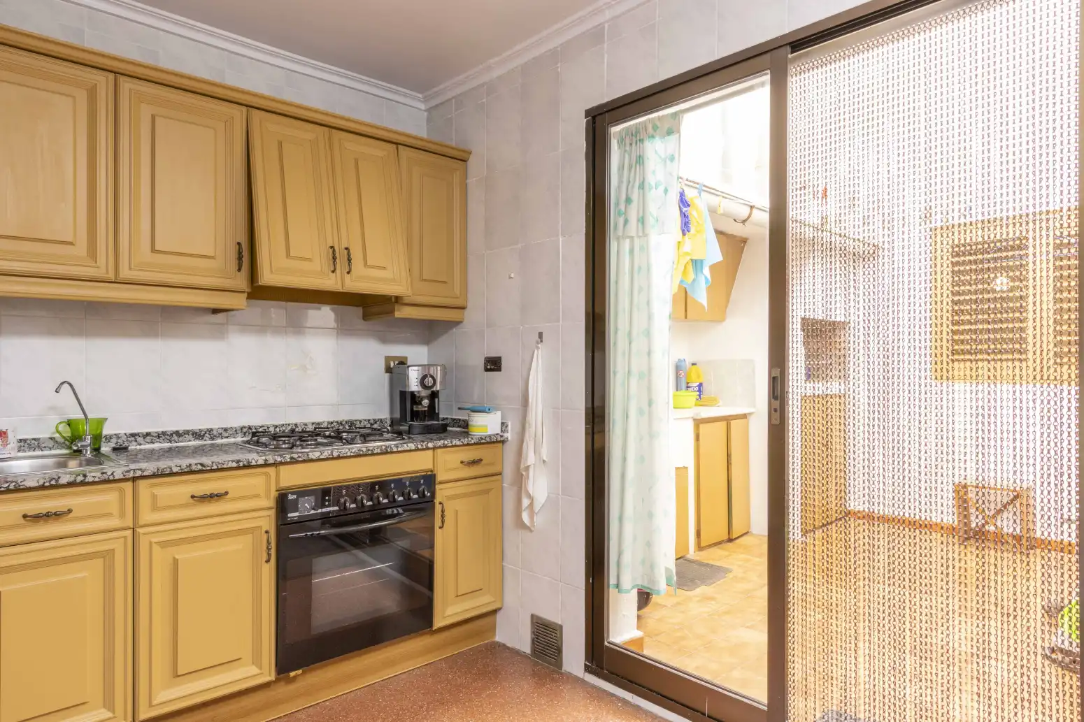 Cuina de Casa adosada en venda en Sagunto / Sagunt amb Terrassa i Balcó