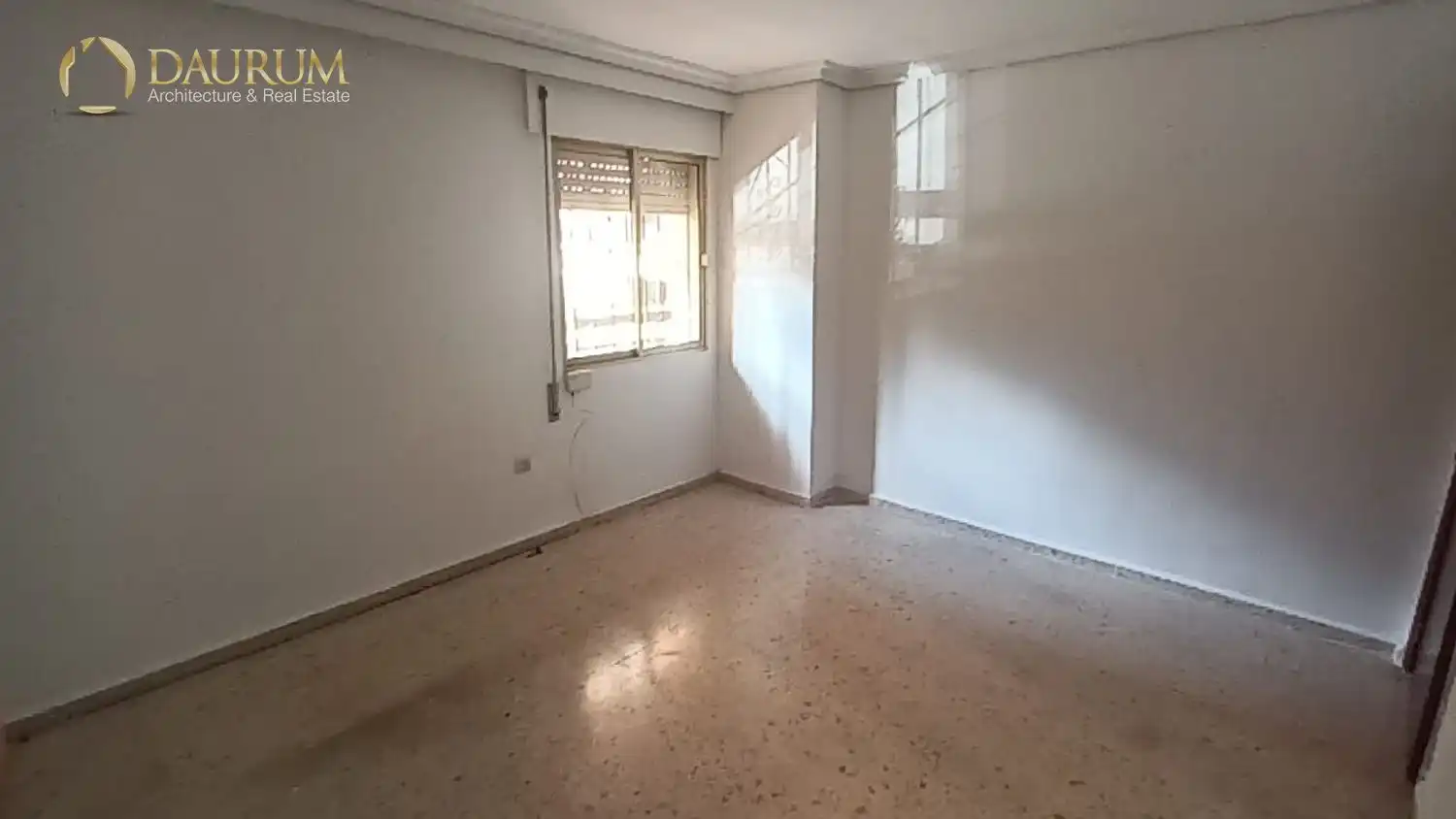 Habitación de Piso en venta en Sevilla con Terraza