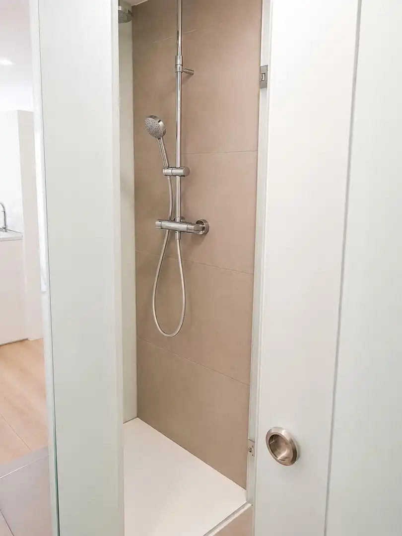 Bany de Àtic en venda en Reus amb Terrassa