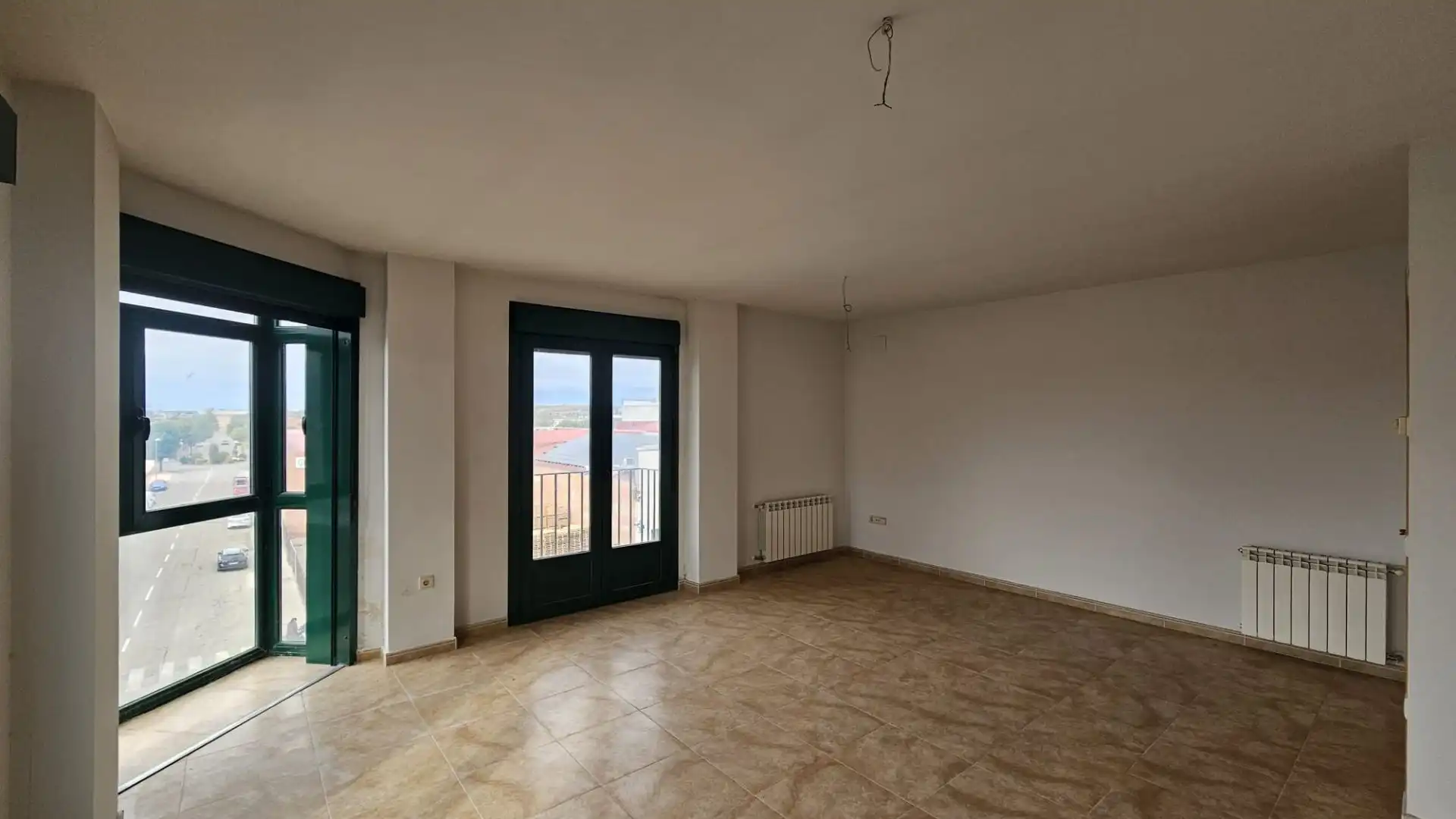 Sala de estar de Piso en venta en Torrijos con Calefacción, Terraza y Trastero