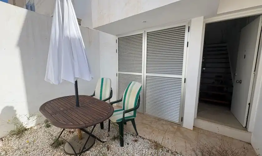 Terrasse von Einfamilien-Reihenhaus zum Verkauf in Carboneras mit Klimaanlage, Terrasse und Abstellraum