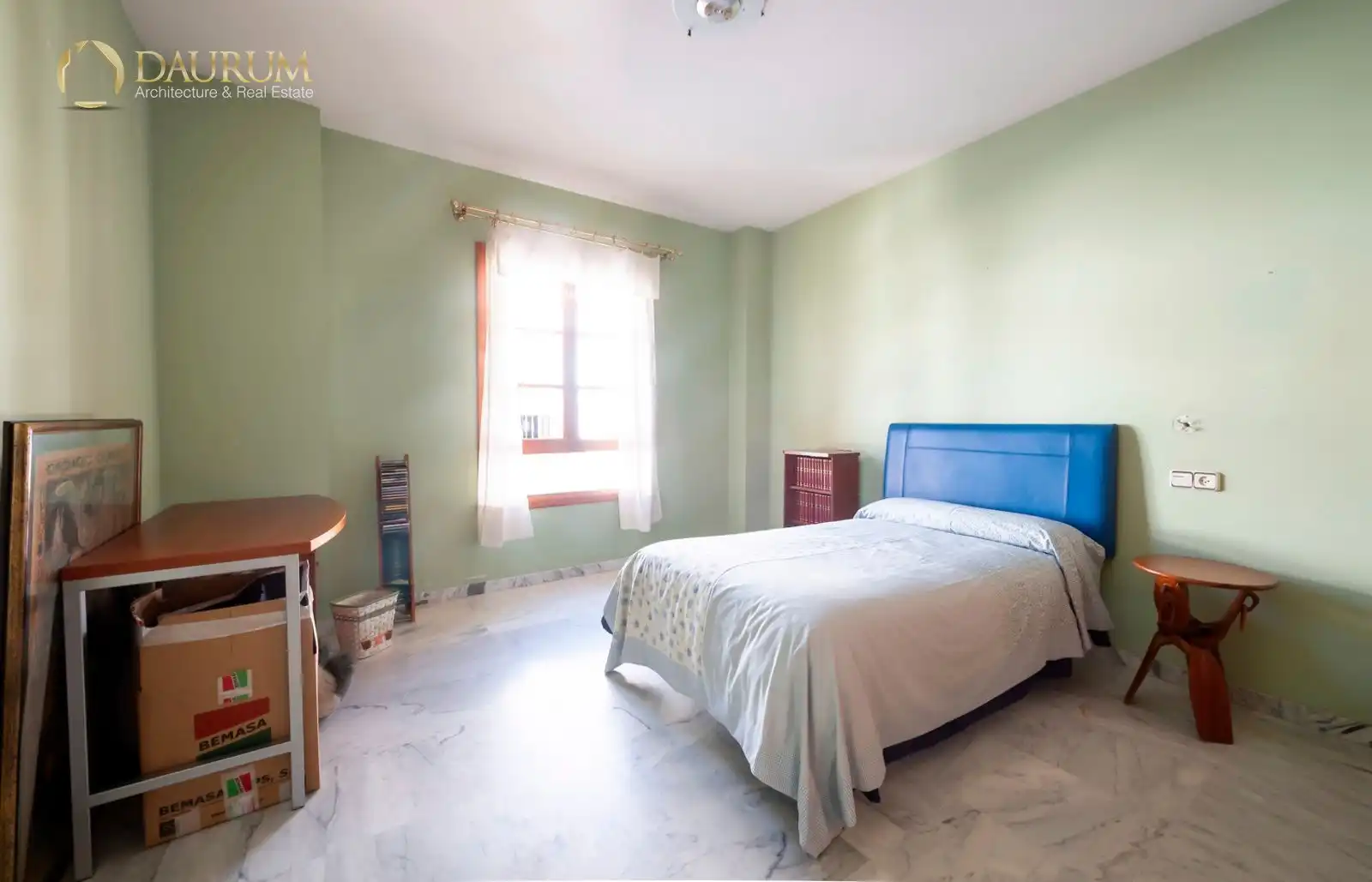 Dormitori de Casa o xalet en venda en Alcalá de Guadaira amb Aire condicionat, Calefacció i Terrassa
