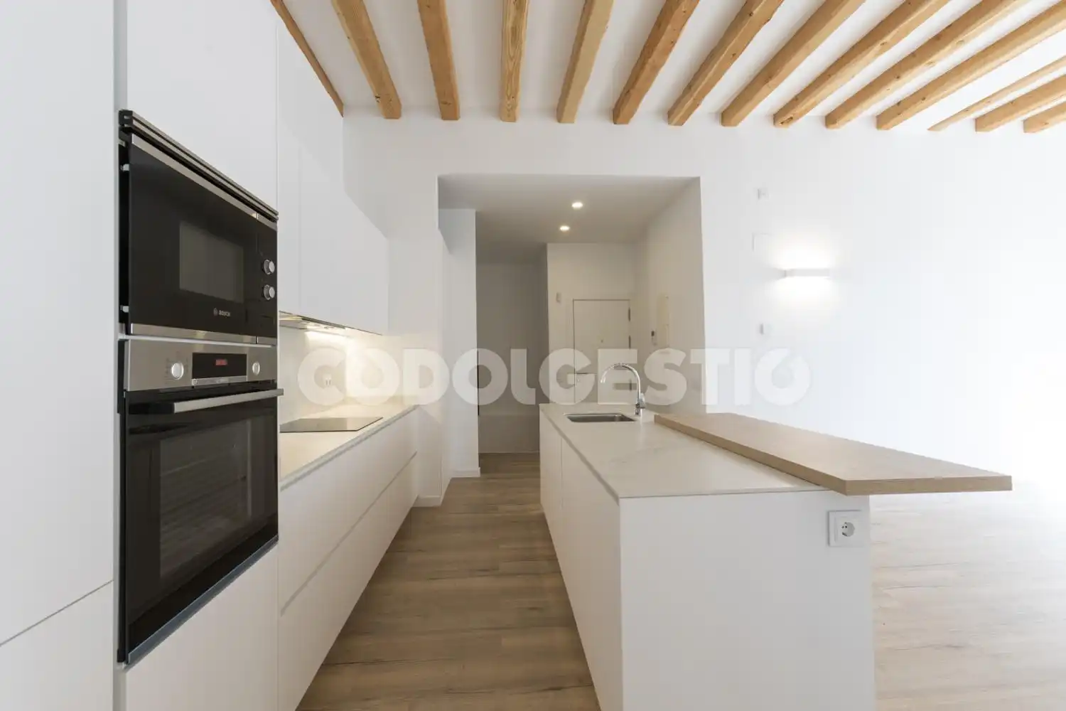 Cocina de Piso de alquiler en Vic con Balcón