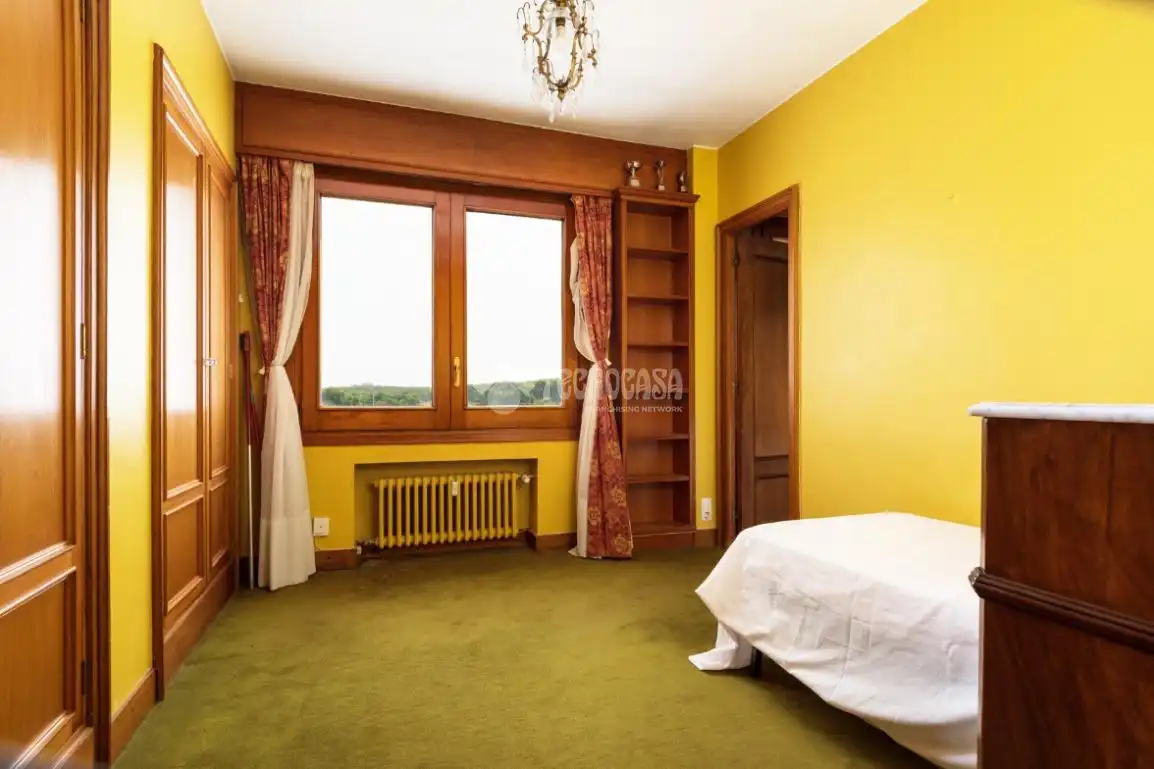 Habitación de Piso en venta en Zaragoza con Calefacción, Terraza y Balcón