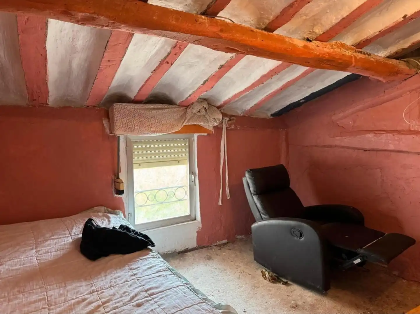 Bedroom of Houses for sale in Badarán