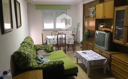 Living room of Flat to rent in Salamanca Capital  with Heating, Terrace and Furnished