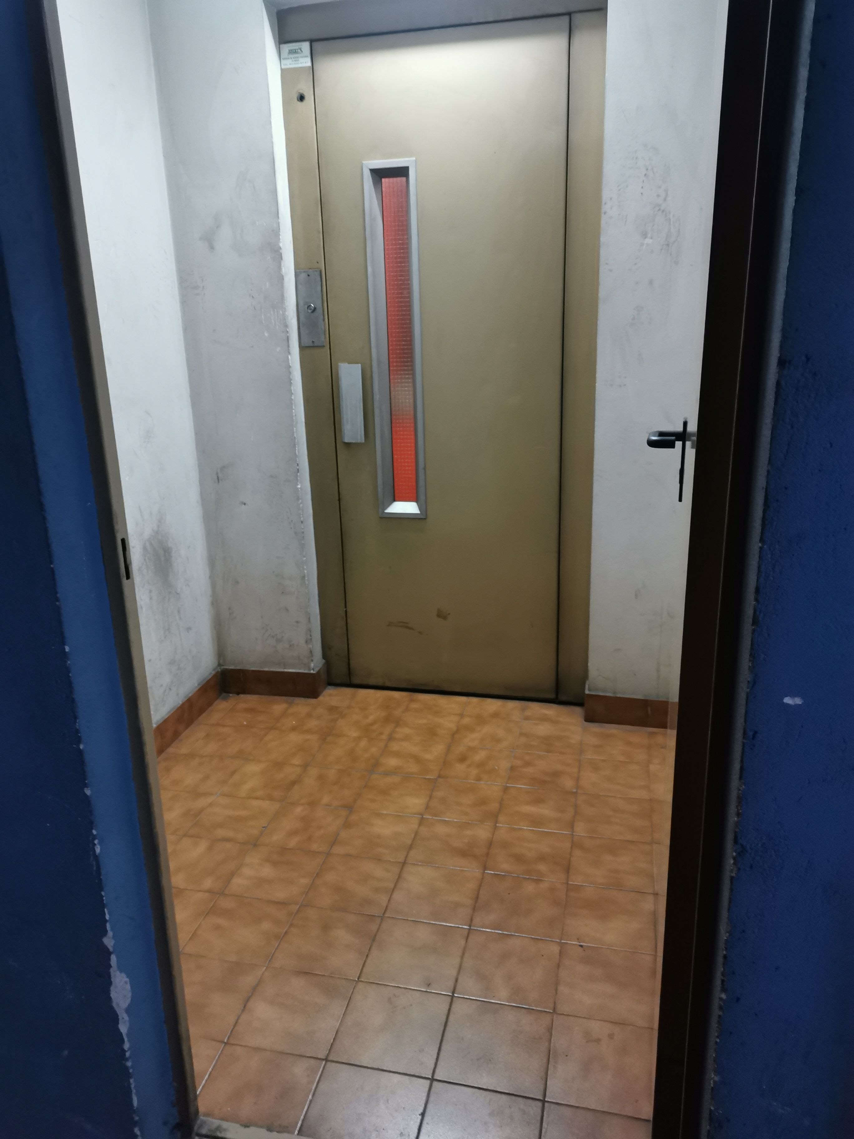 Garage for sale in L'Hospitalet de Llobregat