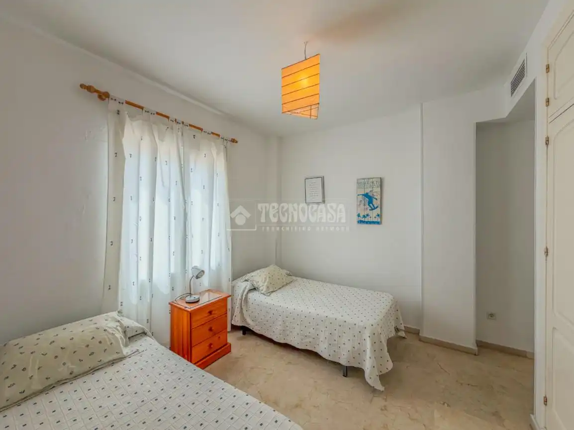 Bedroom of Flat for sale in Rota  with Air Conditioner, Terrace and Storage room