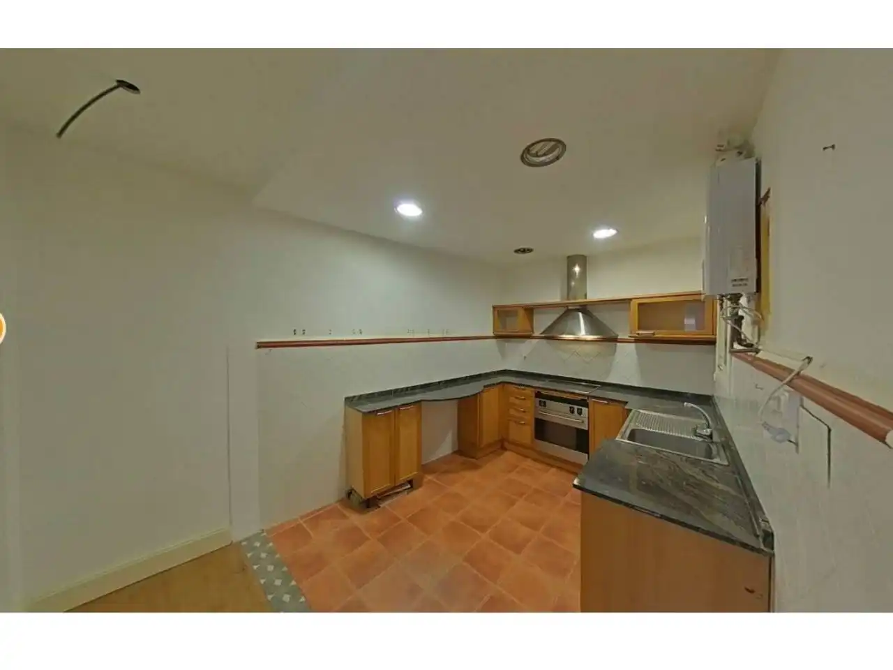Kitchen of Flat for sale in Barcelona  with Parquet flooring and Storage room