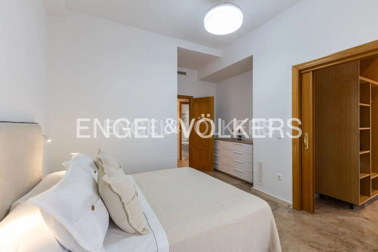 Habitación de Dúplex de alquiler en Alzira con Aire acondicionado, Calefacción y Terraza