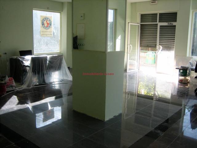 Local comercial en Venta en Palma del Rio, 22. L en Puerta Blanca