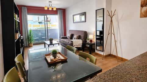 Foto 2 de Apartament en venda a Av. Salvador Vicente, Benalmádena, Spain, 4, Arroyo de la Miel, Benalmádena