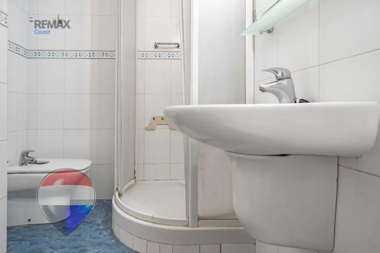 Badezimmer von Wohnung zum Verkauf in Rincón de la Victoria mit Privatgarten, Terrasse und Gemeinschaftspool