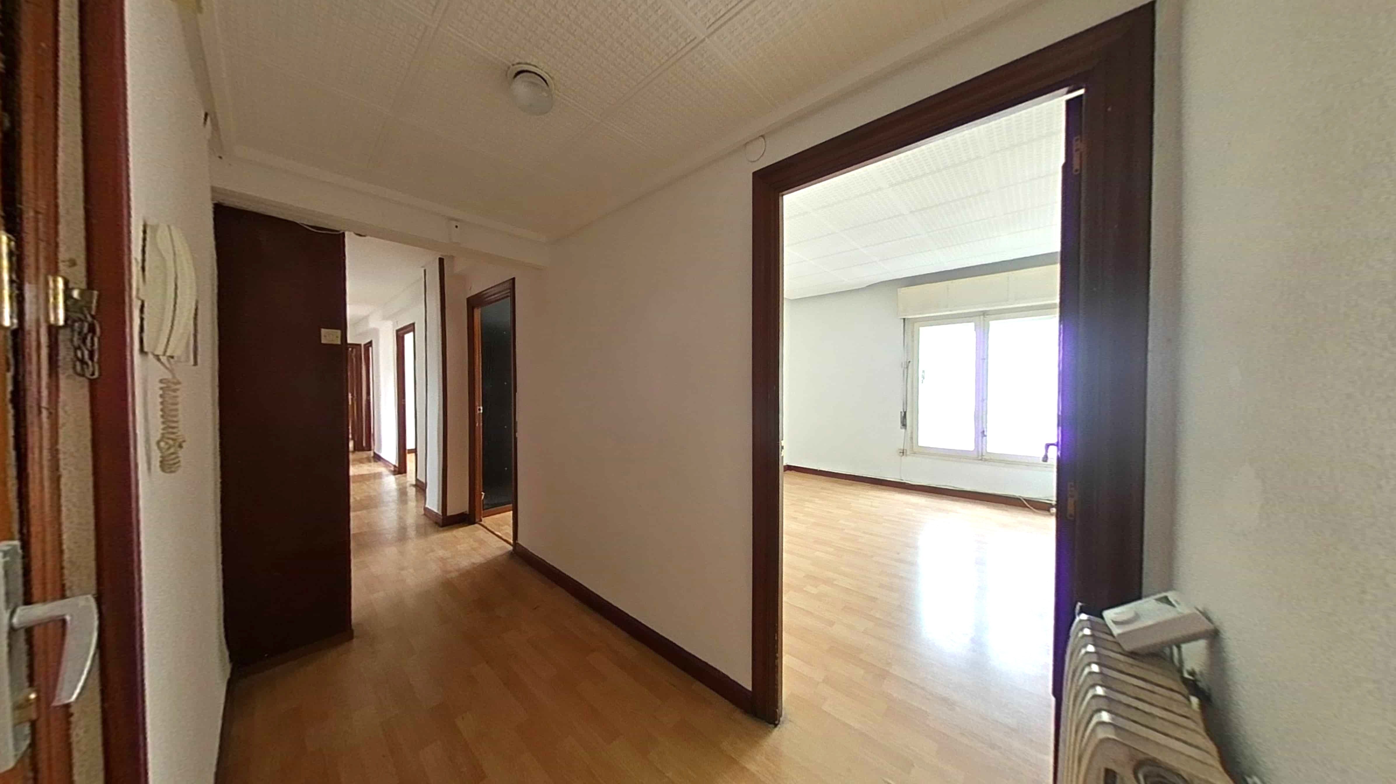 Flat for sale in  Pamplona / Iruña