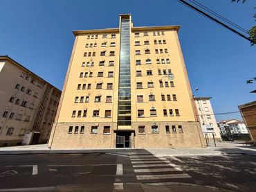 Piso en venta en Calle Estudiante de Vic