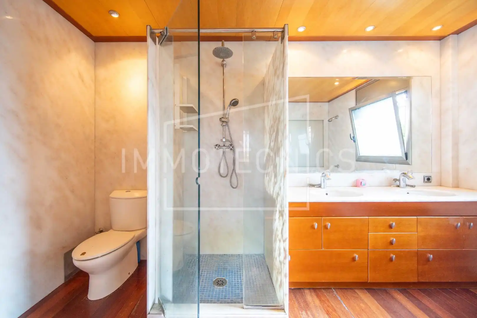 Baño de Casa o chalet en venta en Lliçà de Vall con Aire acondicionado, Jardín privado y Terraza