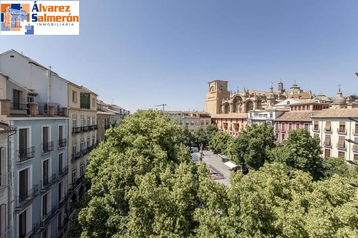 Vista exterior de Dúplex en venta en Centro