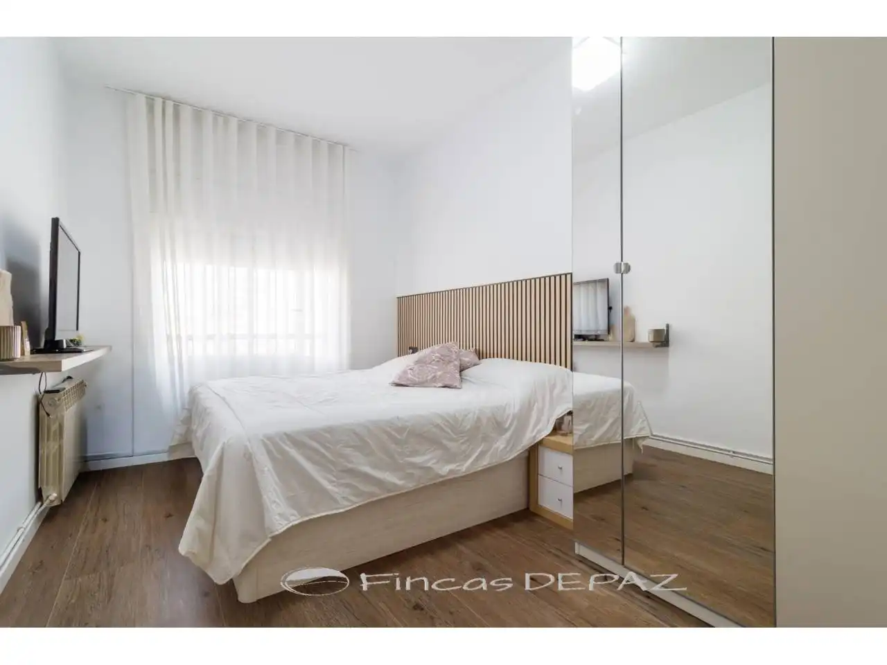 Habitación de Piso en venta en L'Hospitalet de Llobregat con Aire acondicionado, Calefacción y Parquet