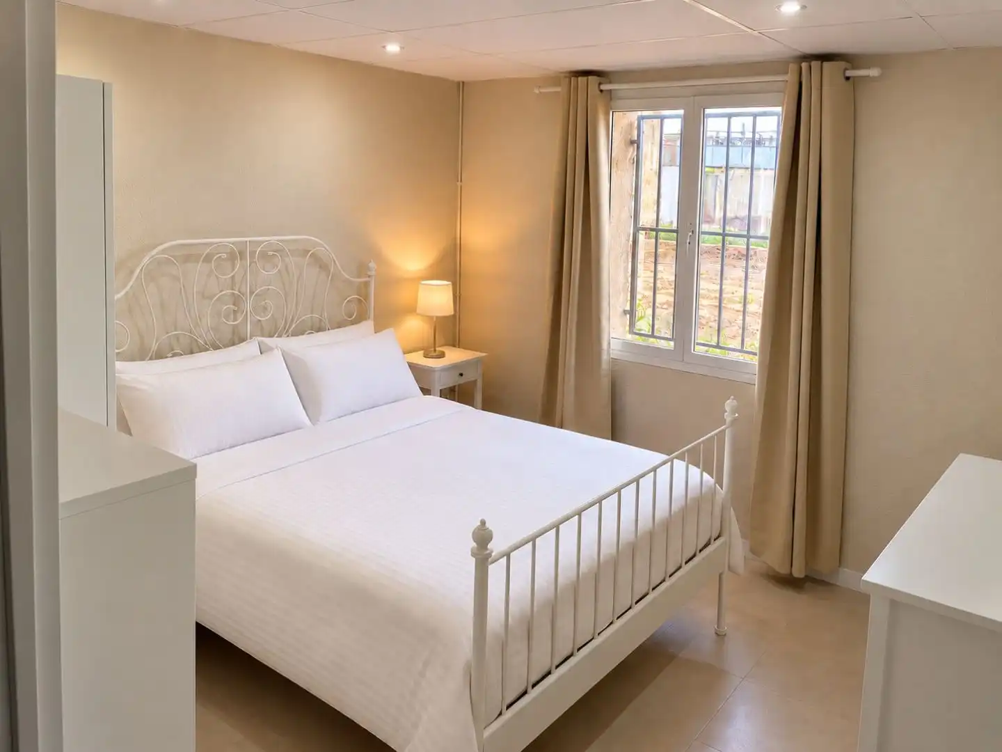 Bedroom of Flat for share in Cabrera de Mar, Barcelona