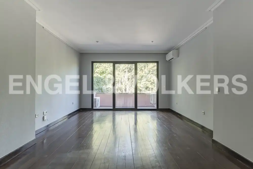 Living room of Houses for rent in Pozuelo de Alarcón  with Air Conditioner, Heating and Private garden